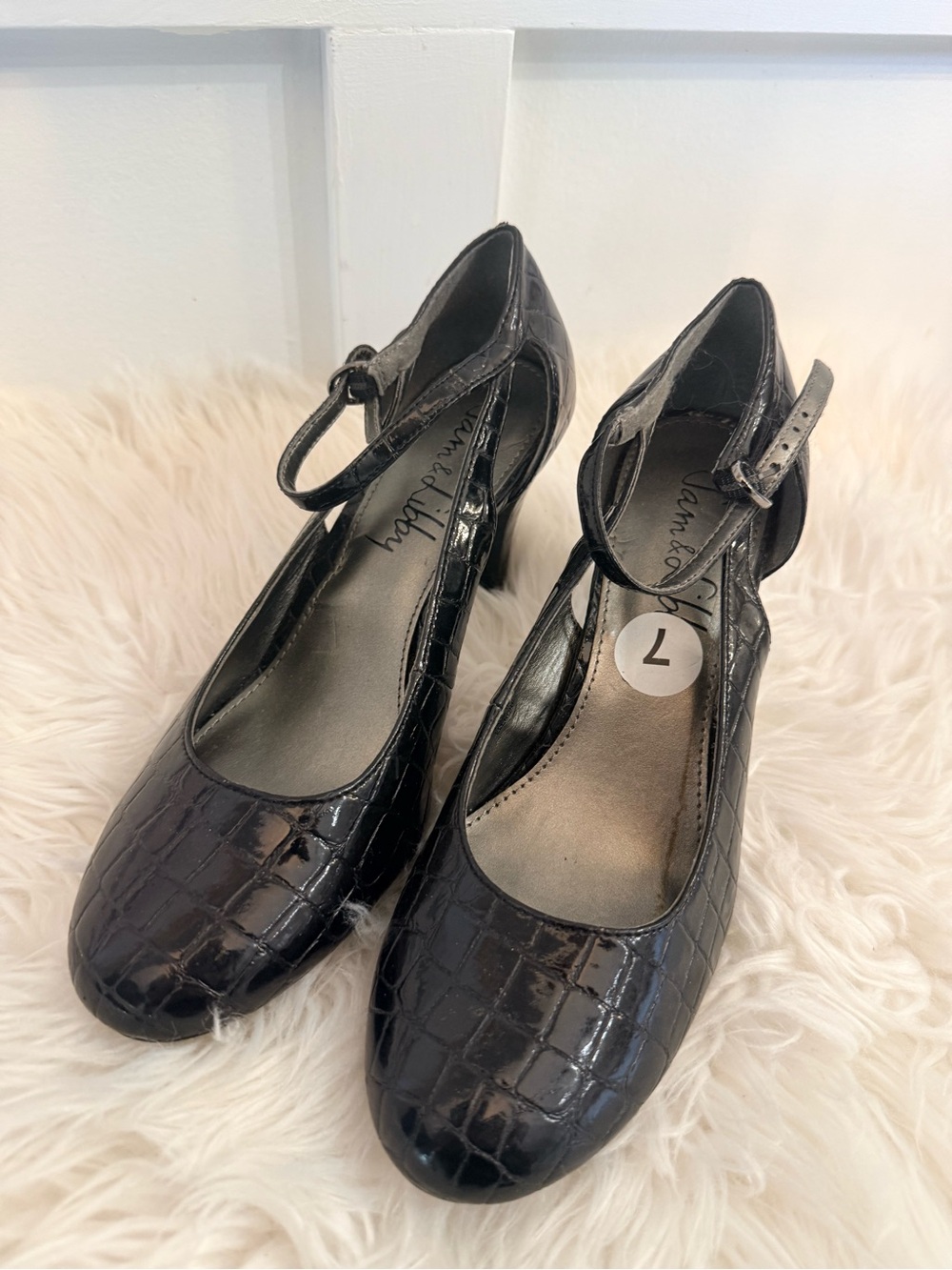 💫2/$25 • Sam & Libby Women's Black Croc-Embossed Mary Jane Heels
